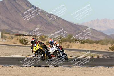 media/Nov-02-2025-CVMA (Sun) [[337aff29ab]]/Race 16-Formula Twins-Formula 40 UL(Holeshot)/